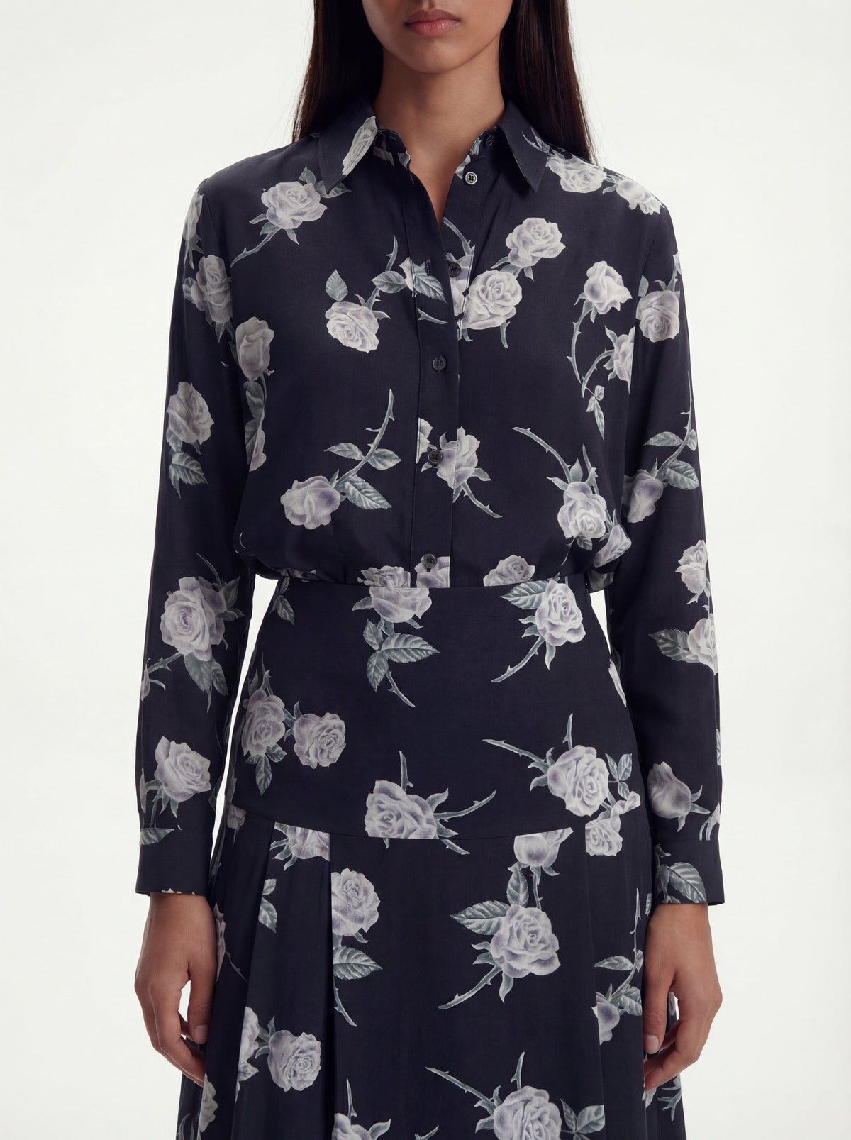 Me Esse Adeline Roses Print Blouse in Coal Black