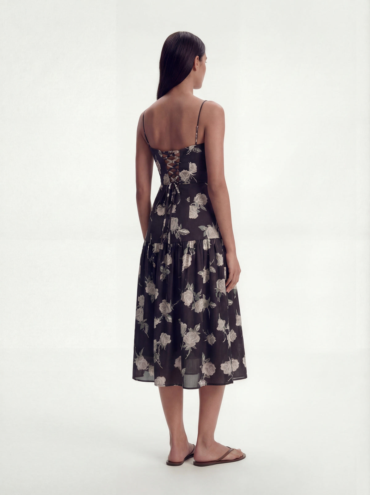 Me Esse Juliette Roses Print Midi Dress in Coal Black